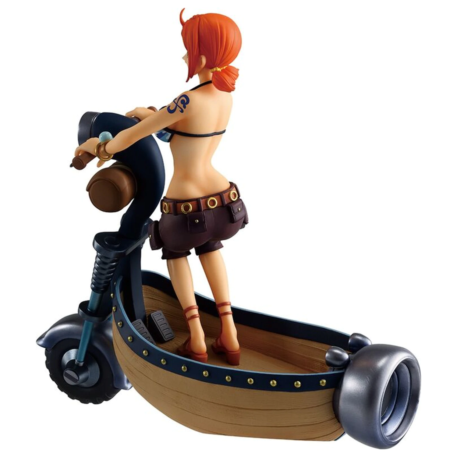 One Piece Playing Love Song In The Sky Nami Ichibansho figura 29cm termékfotó