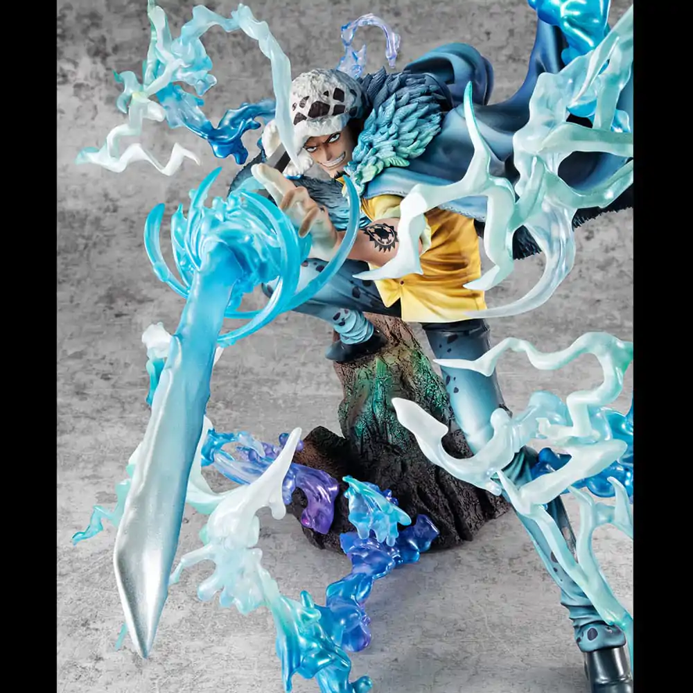 One Piece Portrait Of Pirates WA-MAXIMUM Trafalgar Law The Surgeon of Death Awaken Ver. PVC szobor figura 27 cm termékfotó