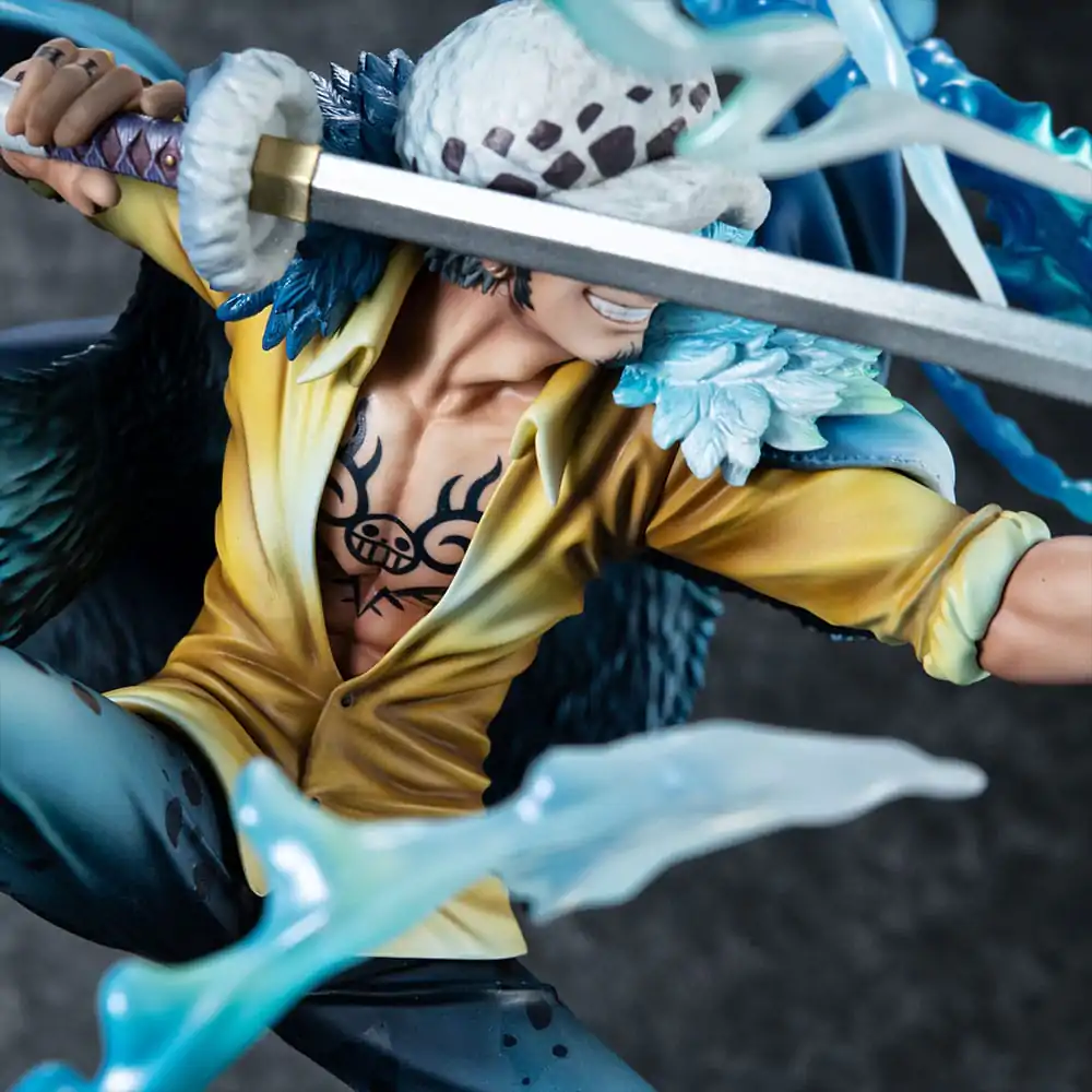 One Piece Portrait Of Pirates WA-MAXIMUM Trafalgar Law The Surgeon of Death Awaken Ver. PVC szobor figura 27 cm termékfotó