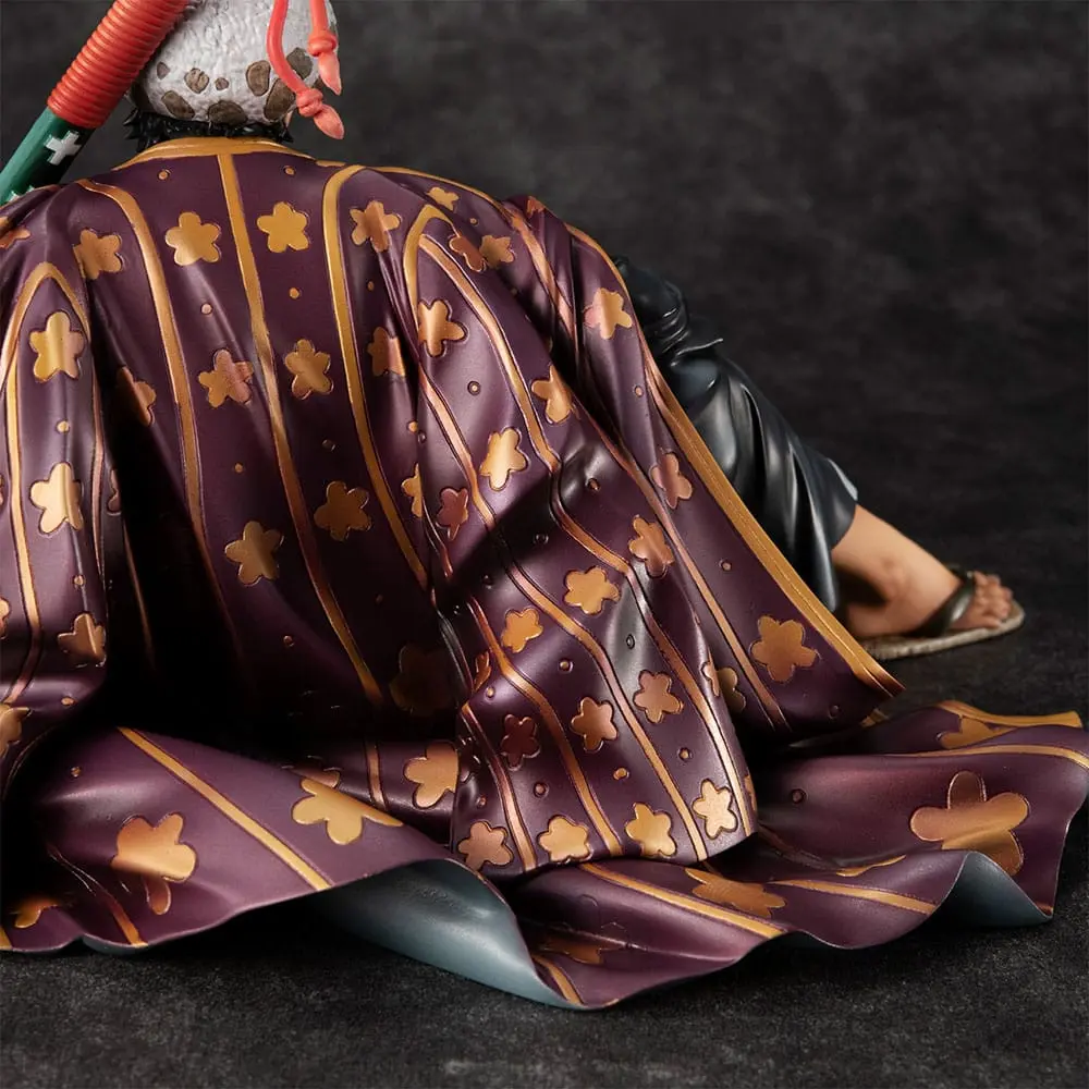 One Piece Portrait Of Pirates Warriors Alliance Trafalgar Law PVC szobor figura 17 cm termékfotó