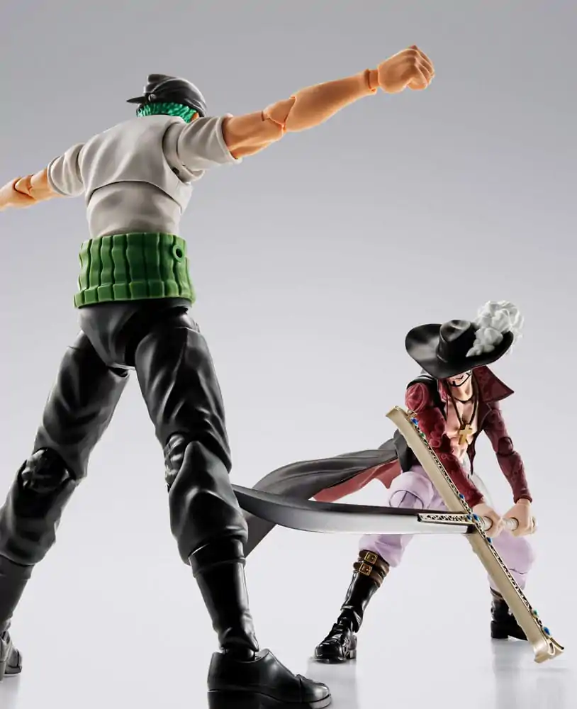 One Piece S.H.Figuarts akciófigura Dracule Mihawk Hawkeye 17 cm    termékfotó