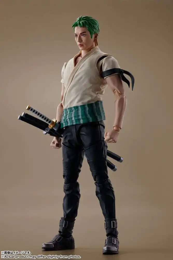 One Piece S.H. Figuarts akciófigura Roronoa Zoro (Netflix) 14 cm termékfotó