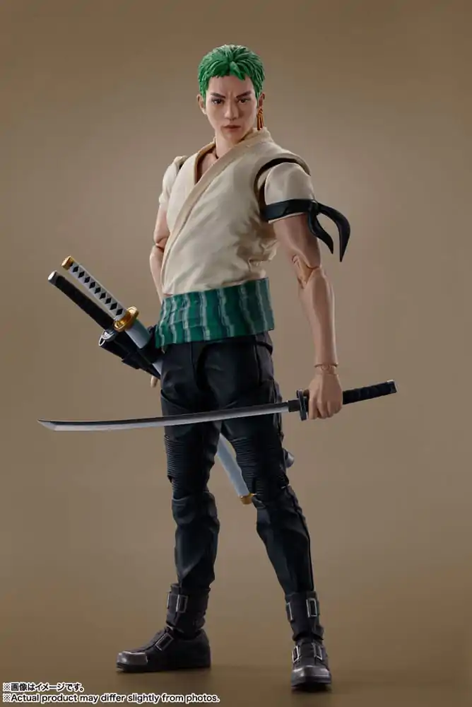 One Piece S.H. Figuarts akciófigura Roronoa Zoro (Netflix) 14 cm termékfotó