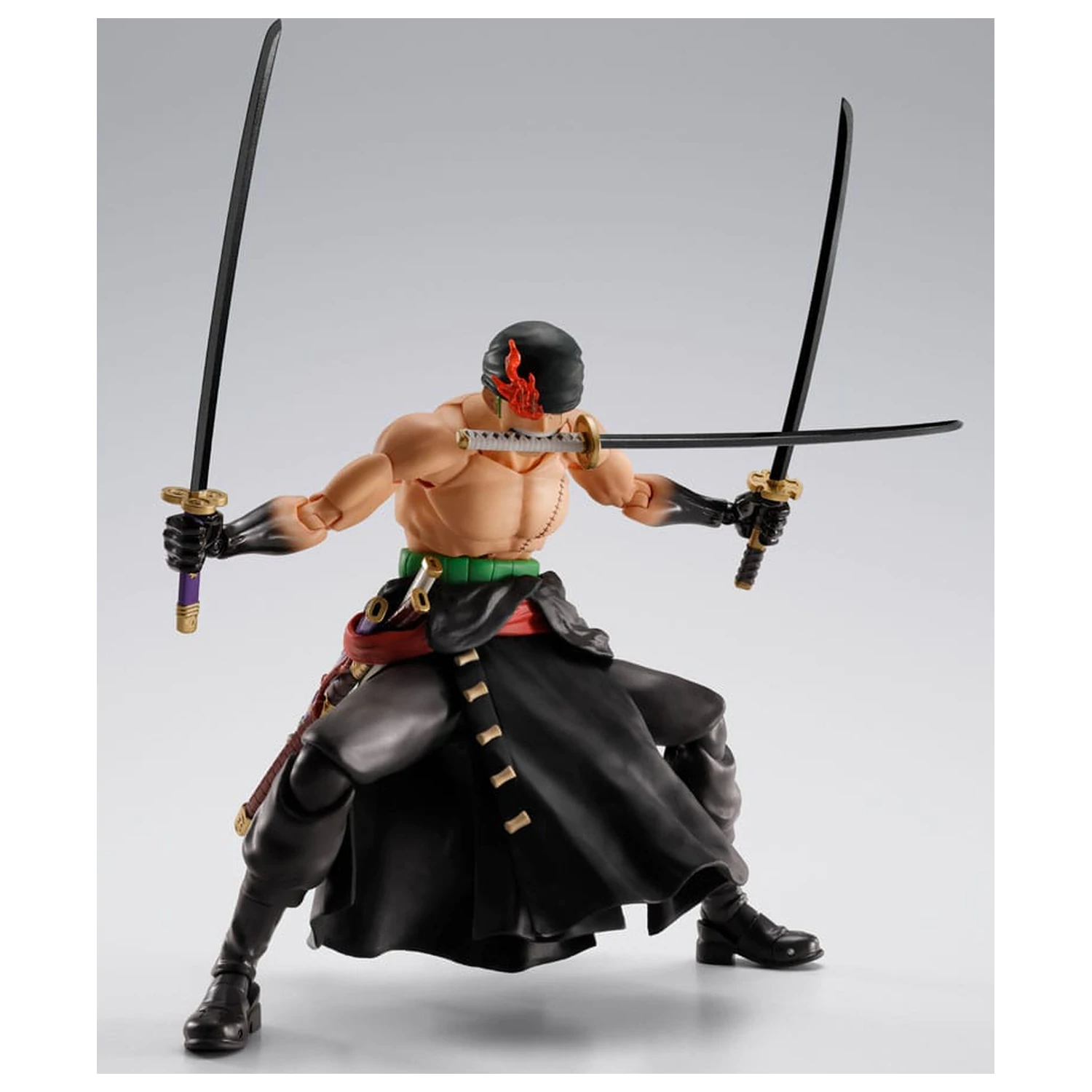 One Piece S.H.Figuarts akciófigura Roronoa Zoro The King of Hell 15 cm  termékfotó