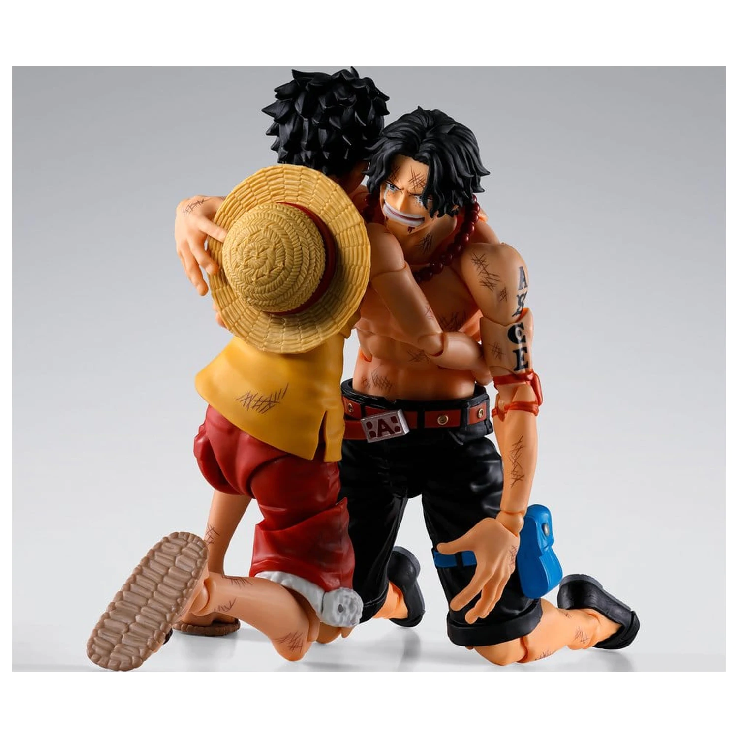 One Piece S.H. Figuarts Portgas D. Ace -Marineford- akciófigura 16 cm termékfotó