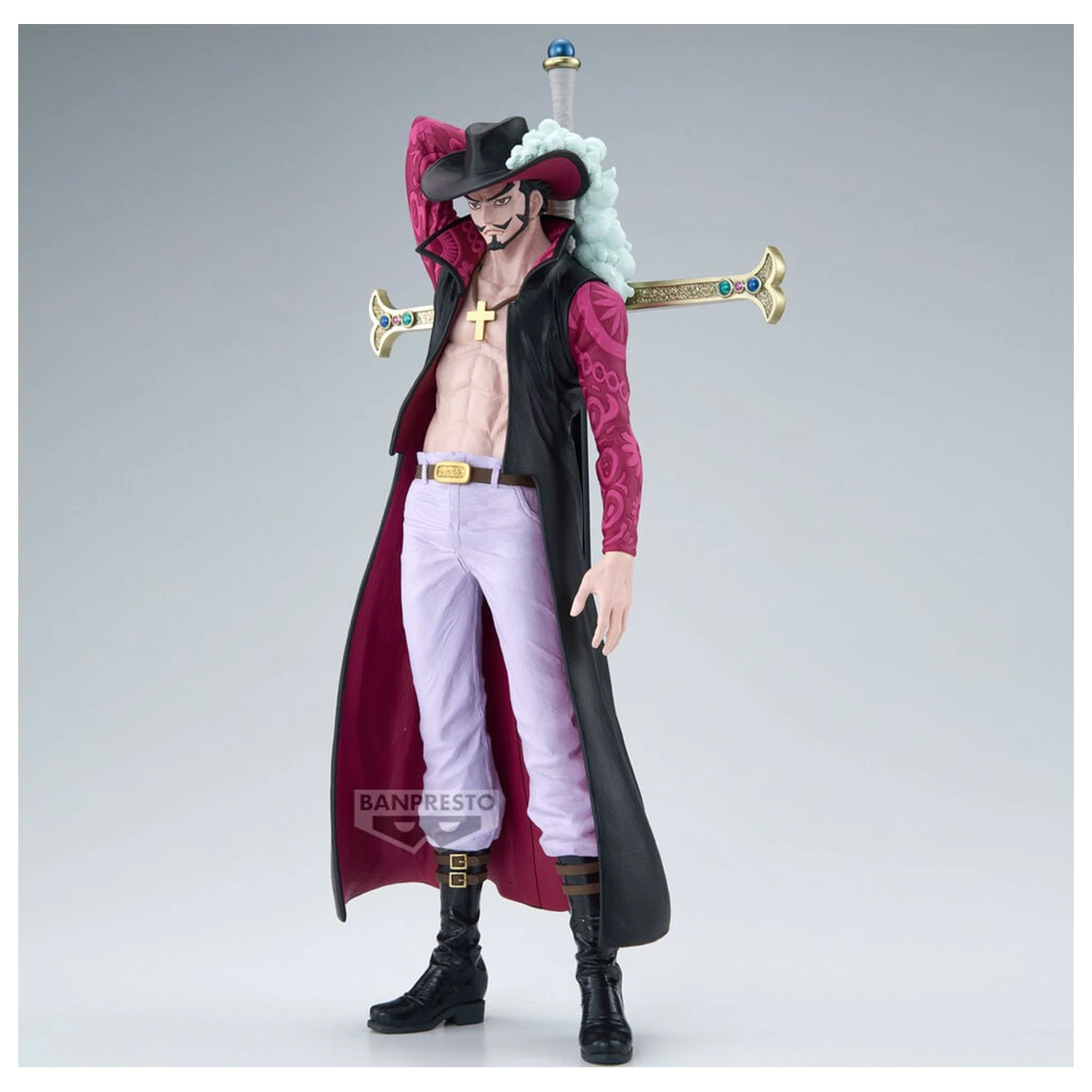 One Piece The Anime Dracule Mihawk figura 34cm termékfotó