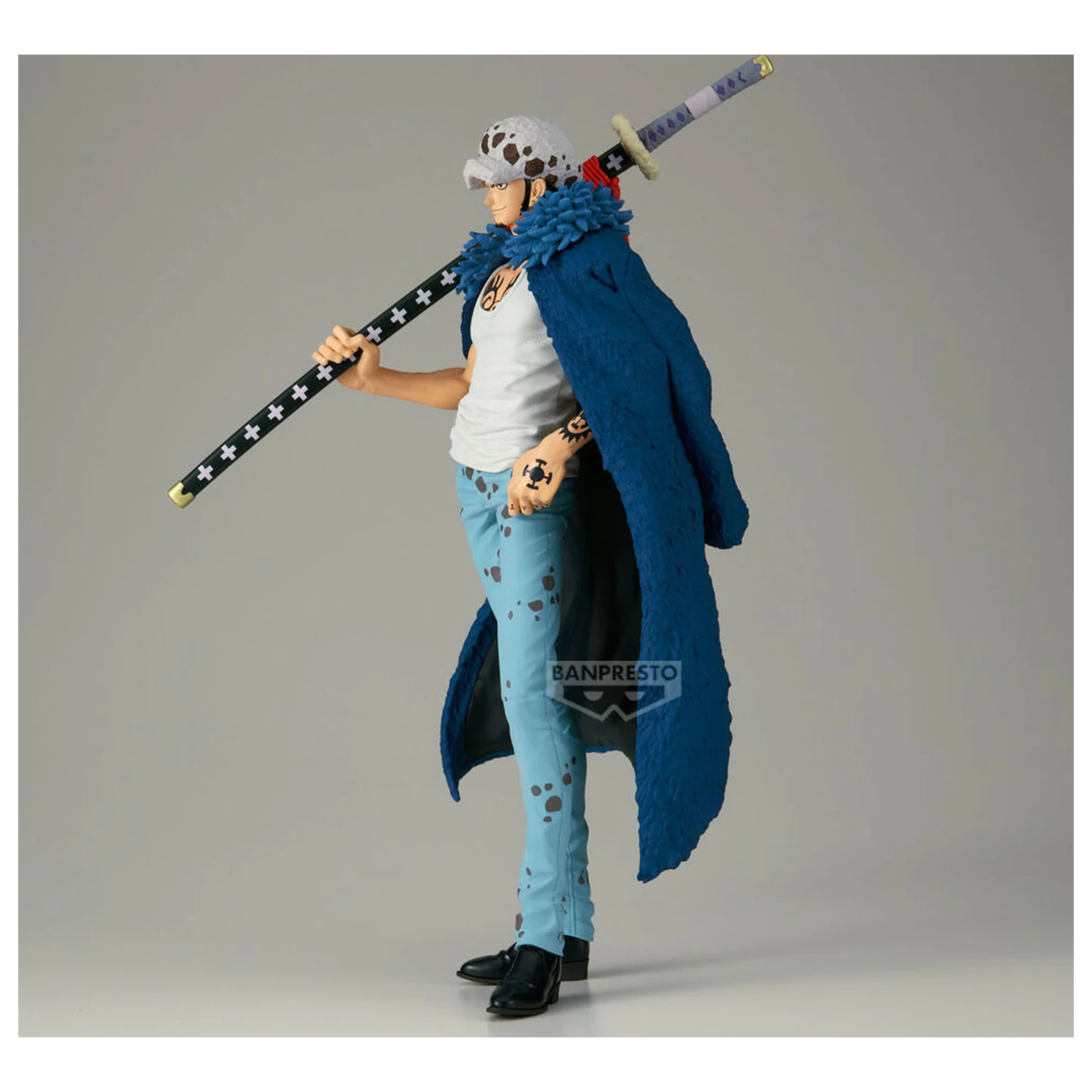One Piece Trafalgar Law The Anime figura 31cm termékfotó