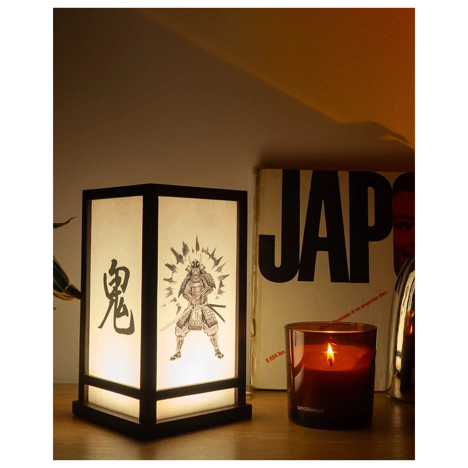 Oni lámpa 25 cm termékfotó