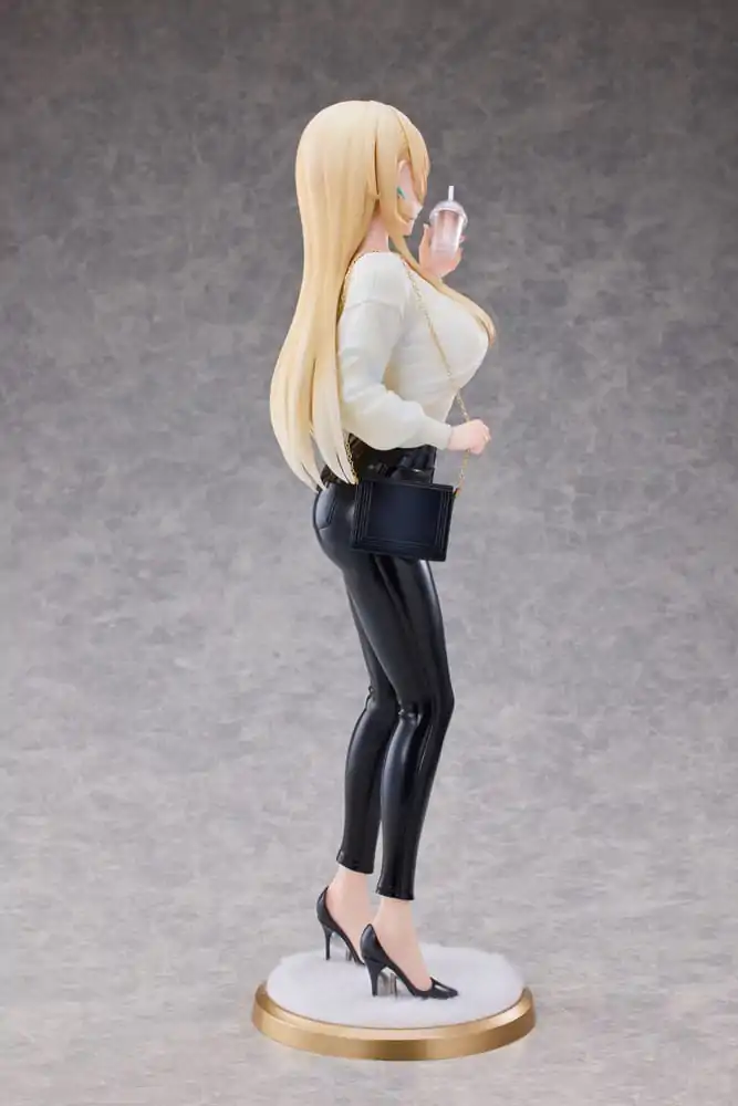 Original Character 1/4 Aoi Koigakubo Illustrated by Fujiko Leather Pants Deluxe Edition szobor figura 42 cm termékfotó