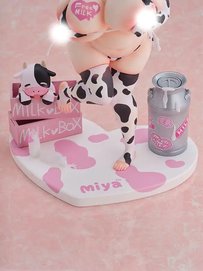 Original Character 1/5 Miya-chan Cow Costume Ver. DX Edition PVC szobor figura 34 cm termékfotó