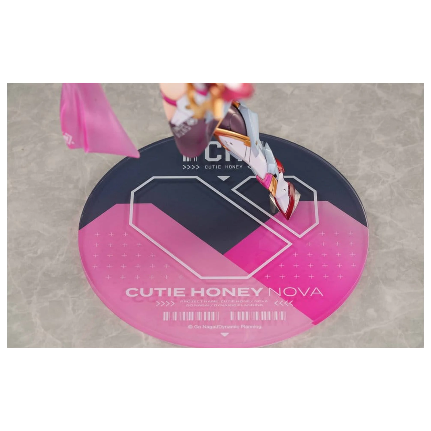 Original Character 1/6 Cutie Honey Nova PVC szobor figura 27 cm    termékfotó