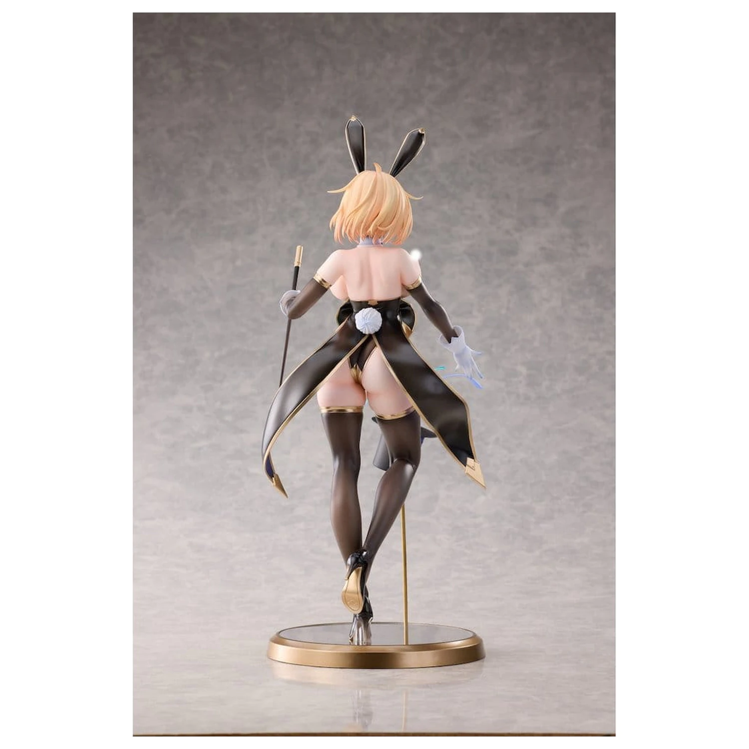 Original Character 1/6 Sophia F. Shirring Magician Bunny Ver. Deluxe Edition PVC figura 34 cm termékfotó