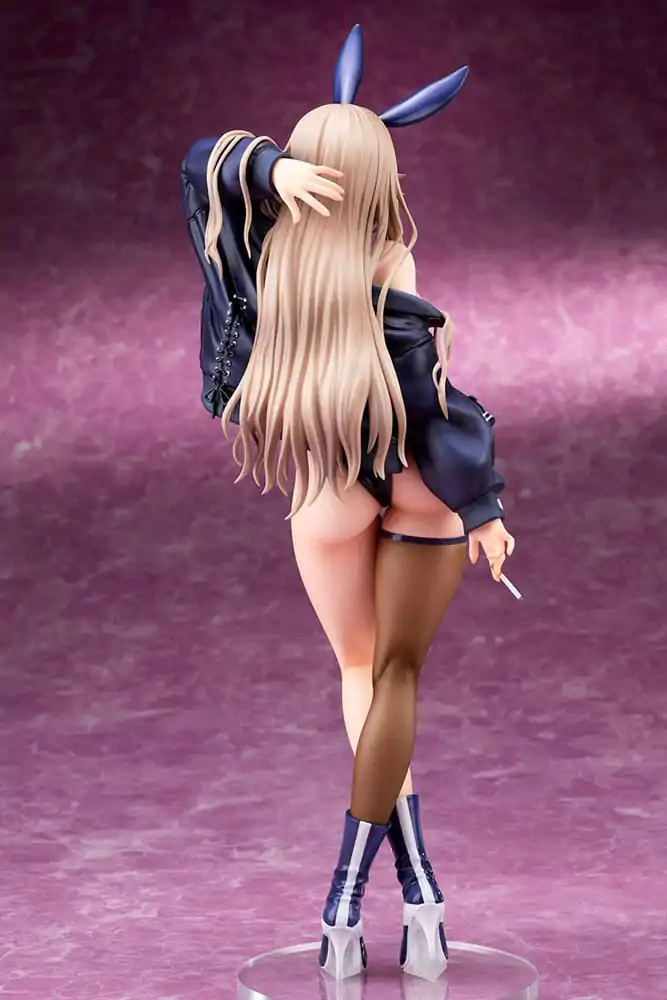 Original Character 1/7 Bad Bunny Illustration by Mataro PVC szobor figura 27 cm termékfotó
