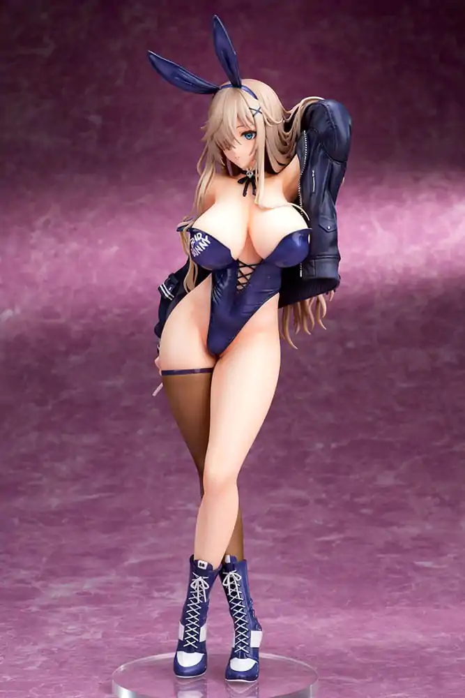 Original Character 1/7 Bad Bunny Illustration by Mataro PVC szobor figura 27 cm termékfotó