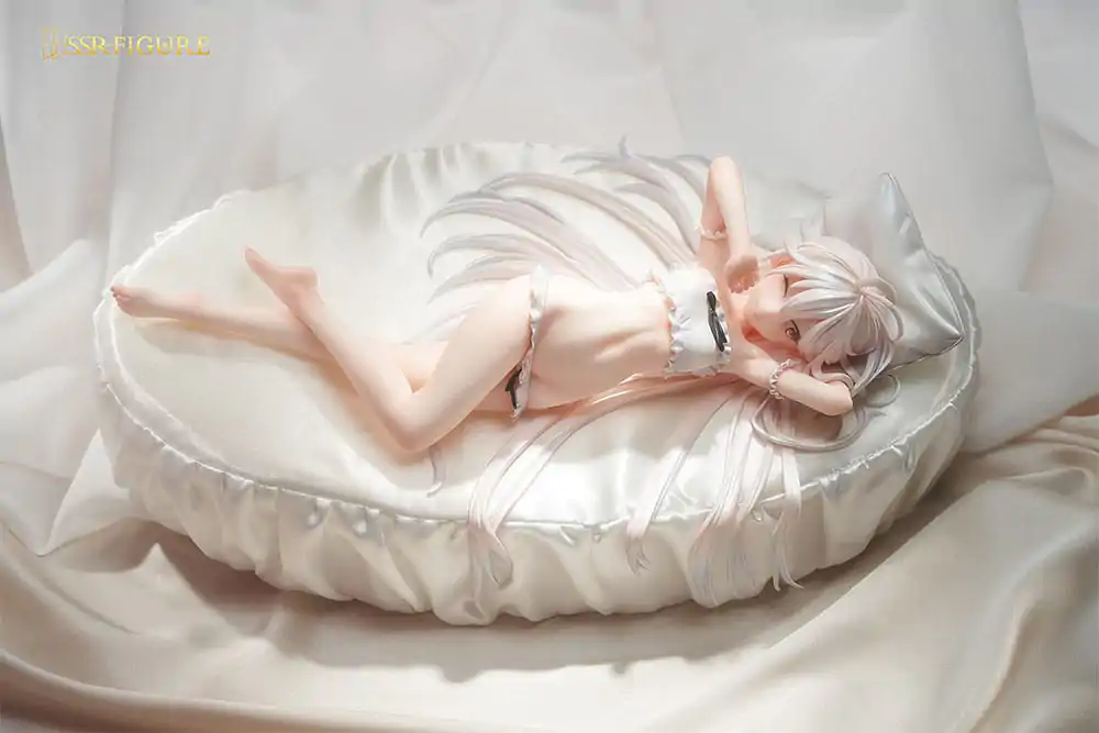 Original Character 1/7 Wakening White Haired-Chan Illustration by Hayashi Kewi PVC szobor figura 11 cm termékfotó