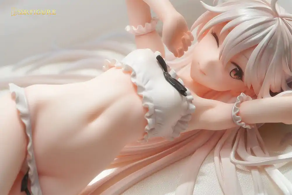 Original Character 1/7 Wakening White Haired-Chan Illustration by Hayashi Kewi PVC szobor figura 11 cm termékfotó