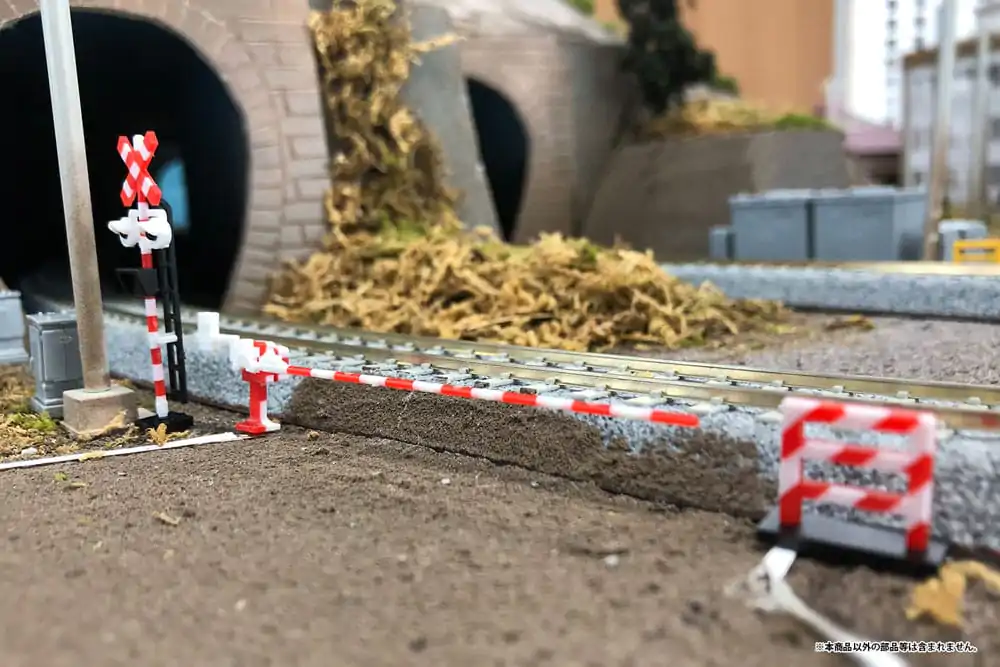 Original Character 1/80 1/80 Railway Crossing (Red×White) Műanyag modell készlet 5 cm termékfotó