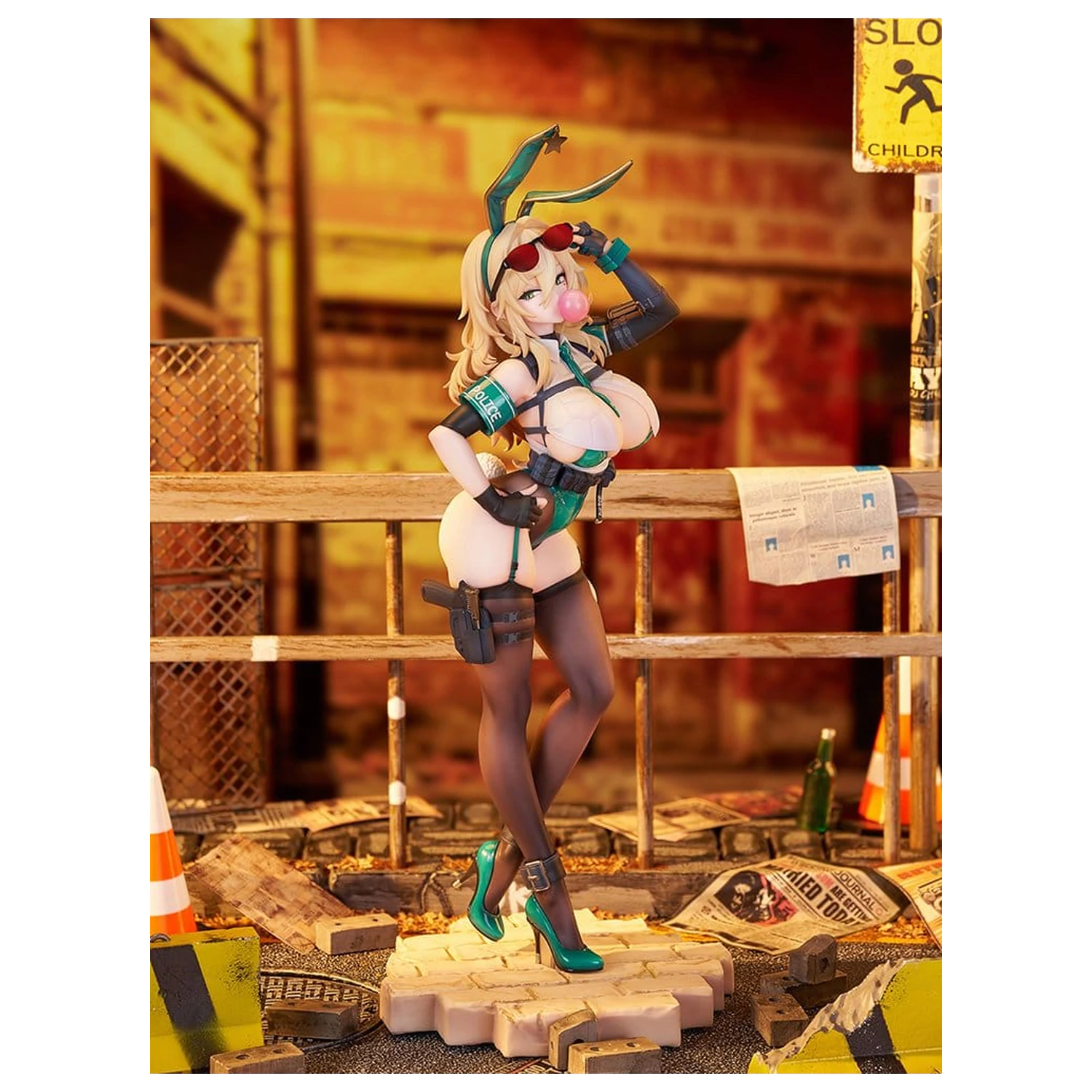 Original Character figura 1/6 Bunny Cops 01 Illustration by CheLA77 30 cm termékfotó