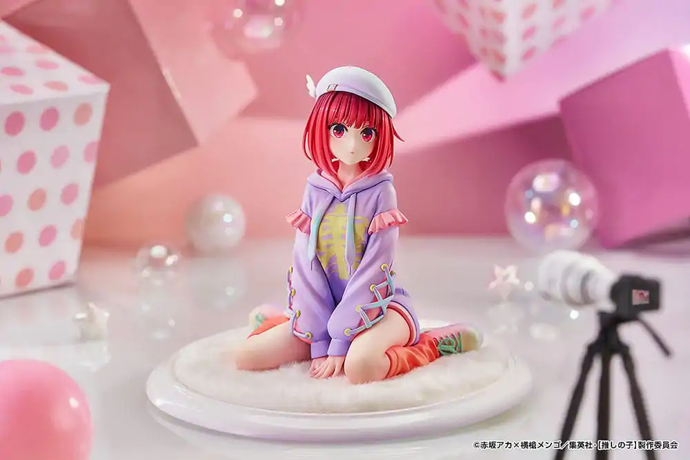 Oshi no Ko 1/6 Kana Arima: Hoodie Style Ver. PVC szobor figura 13 cm termékfotó