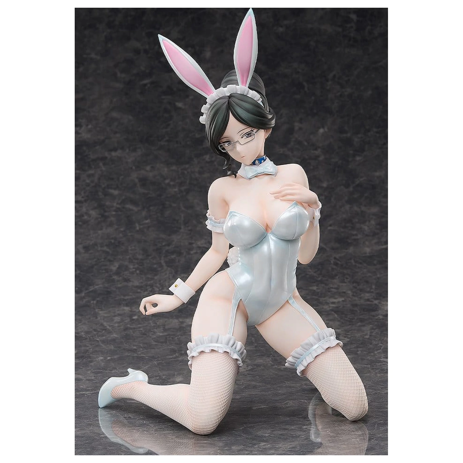 Overlord PVC figura 1/4 Yuri Alpha: Bunny Ver. 35 cm termékfotó