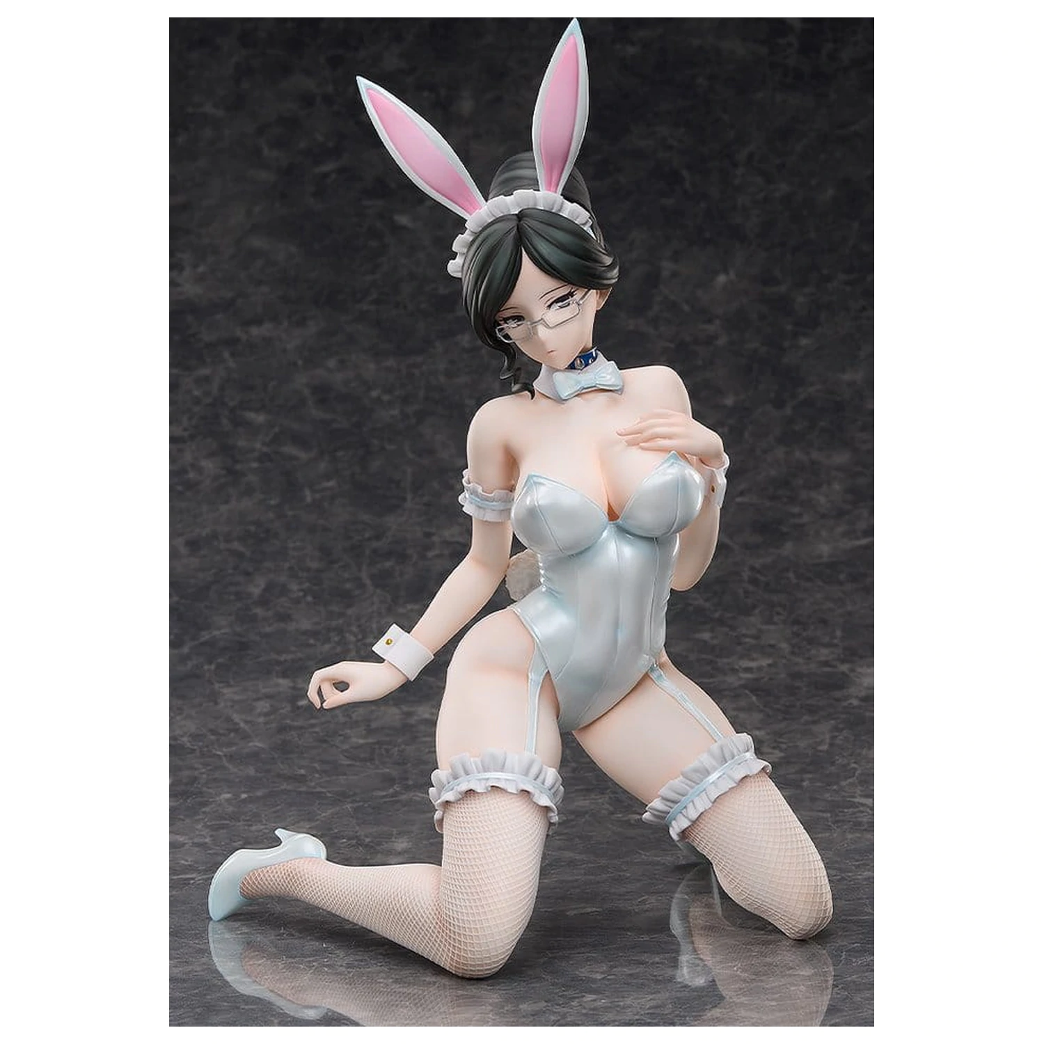 Overlord PVC figura 1/4 Yuri Alpha: Bunny Ver. 35 cm termékfotó