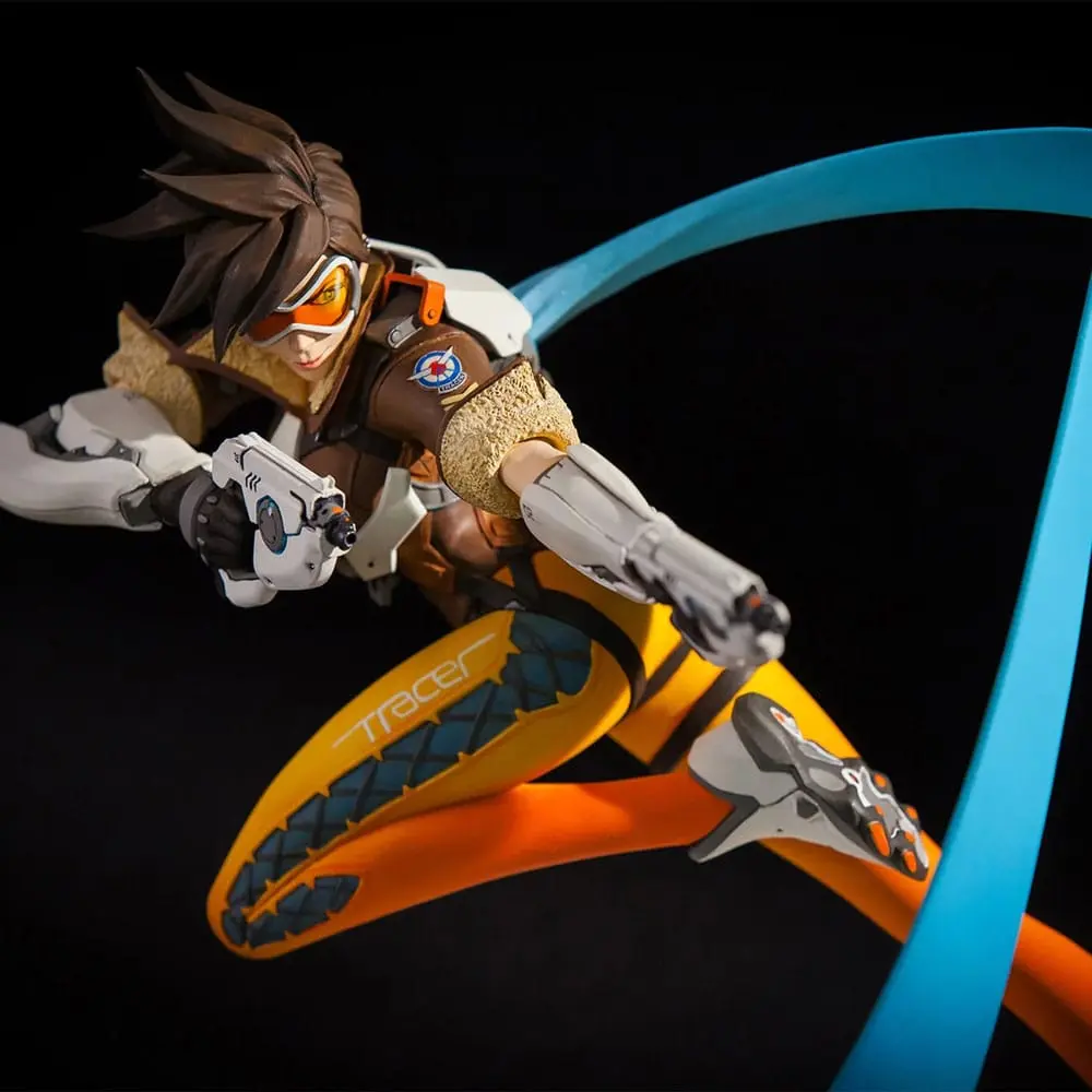 Overwatch Tracer szobor figura 27 cm termékfotó