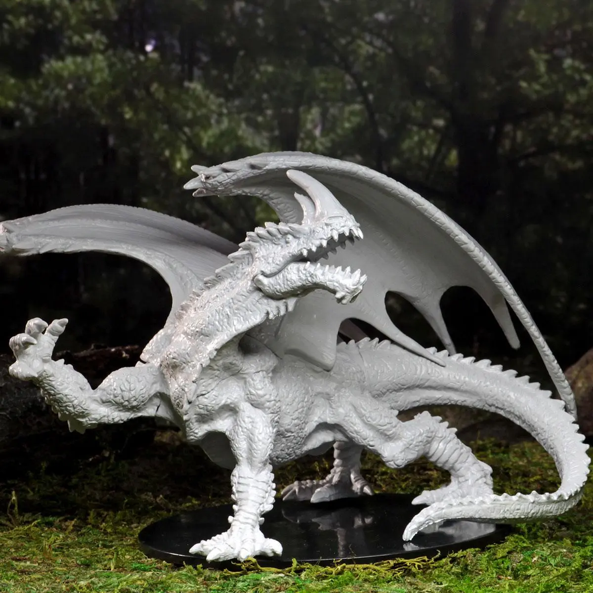 Pathfinder Battles Deep Cuts Unpainted Miniatures Gargantuan Green Dragon termékfotó