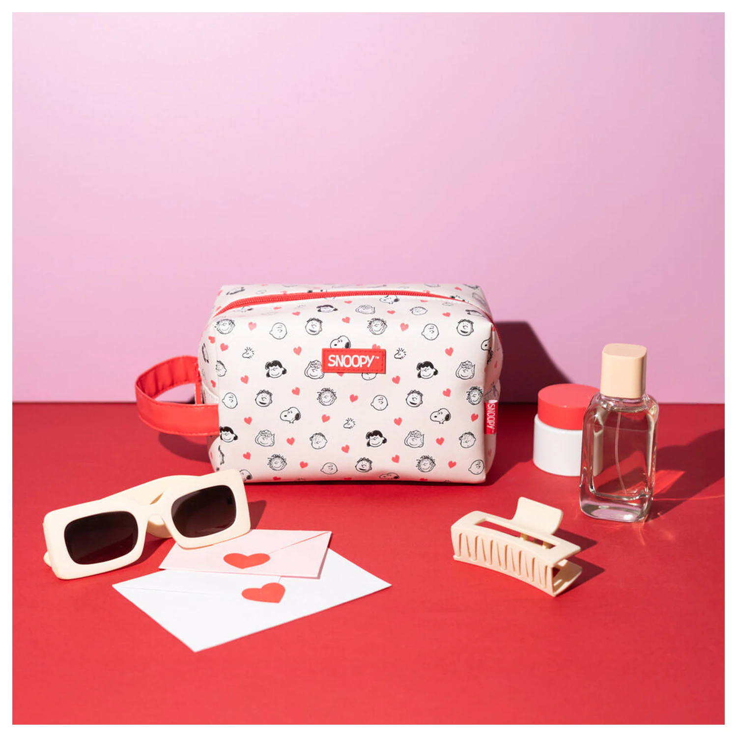 Peanuts Snoopy neszeszer táska termékfotó