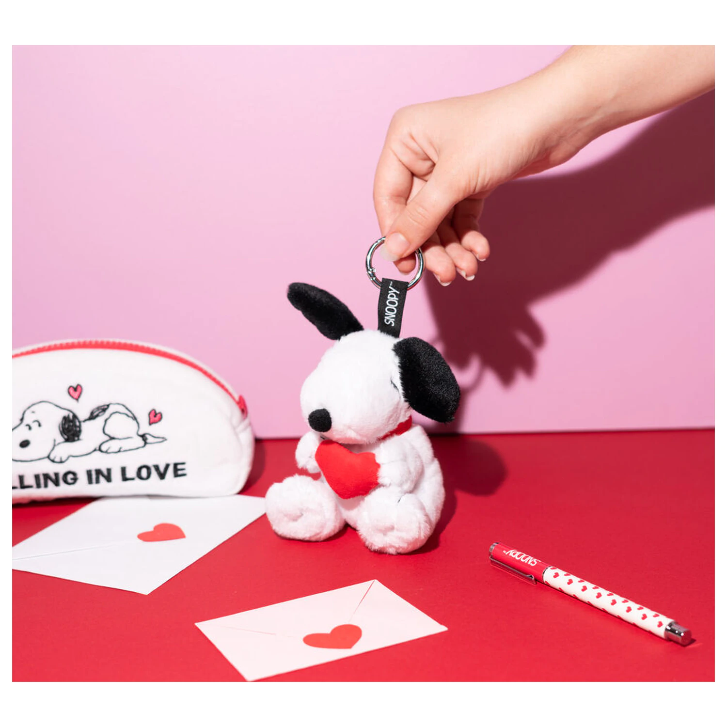 Peanuts Snoopy plüss kulcstartó termékfotó