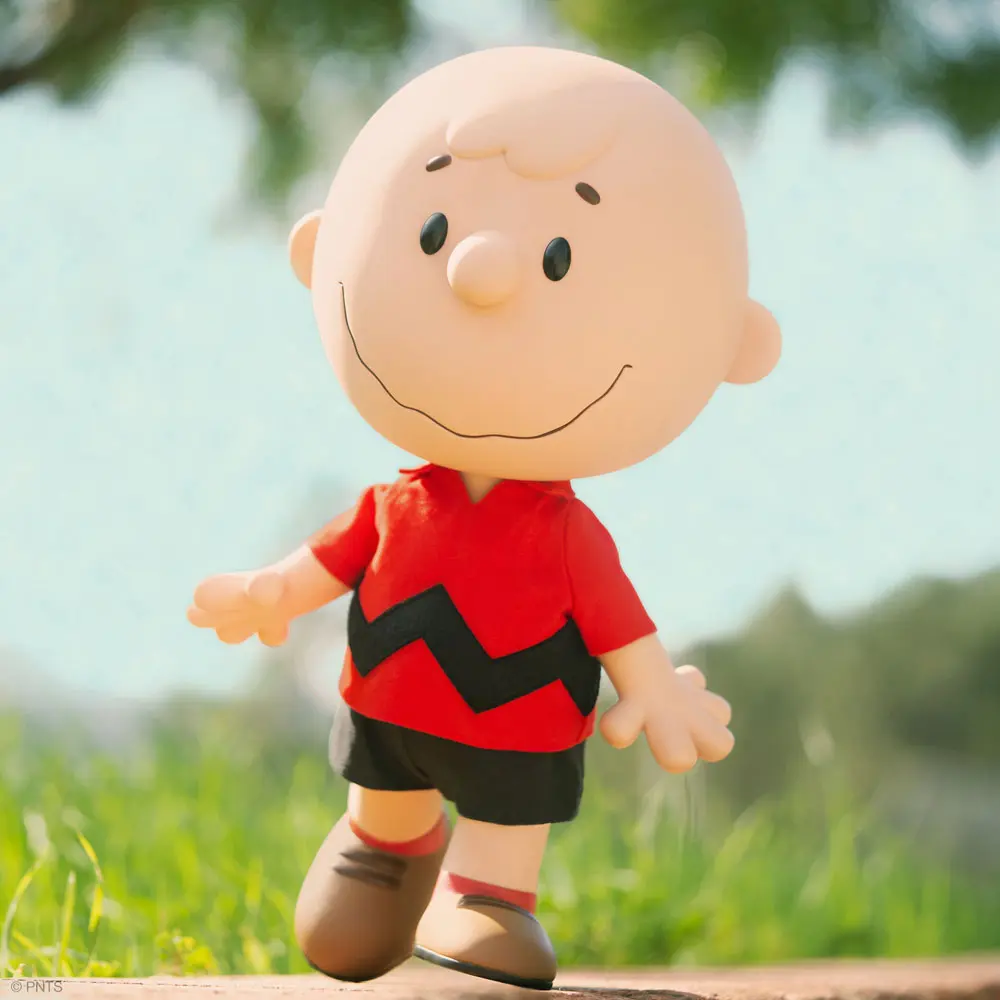 Peanuts Supersize Charlie Brown (Red Shirt) akciófigura 41 cm termékfotó
