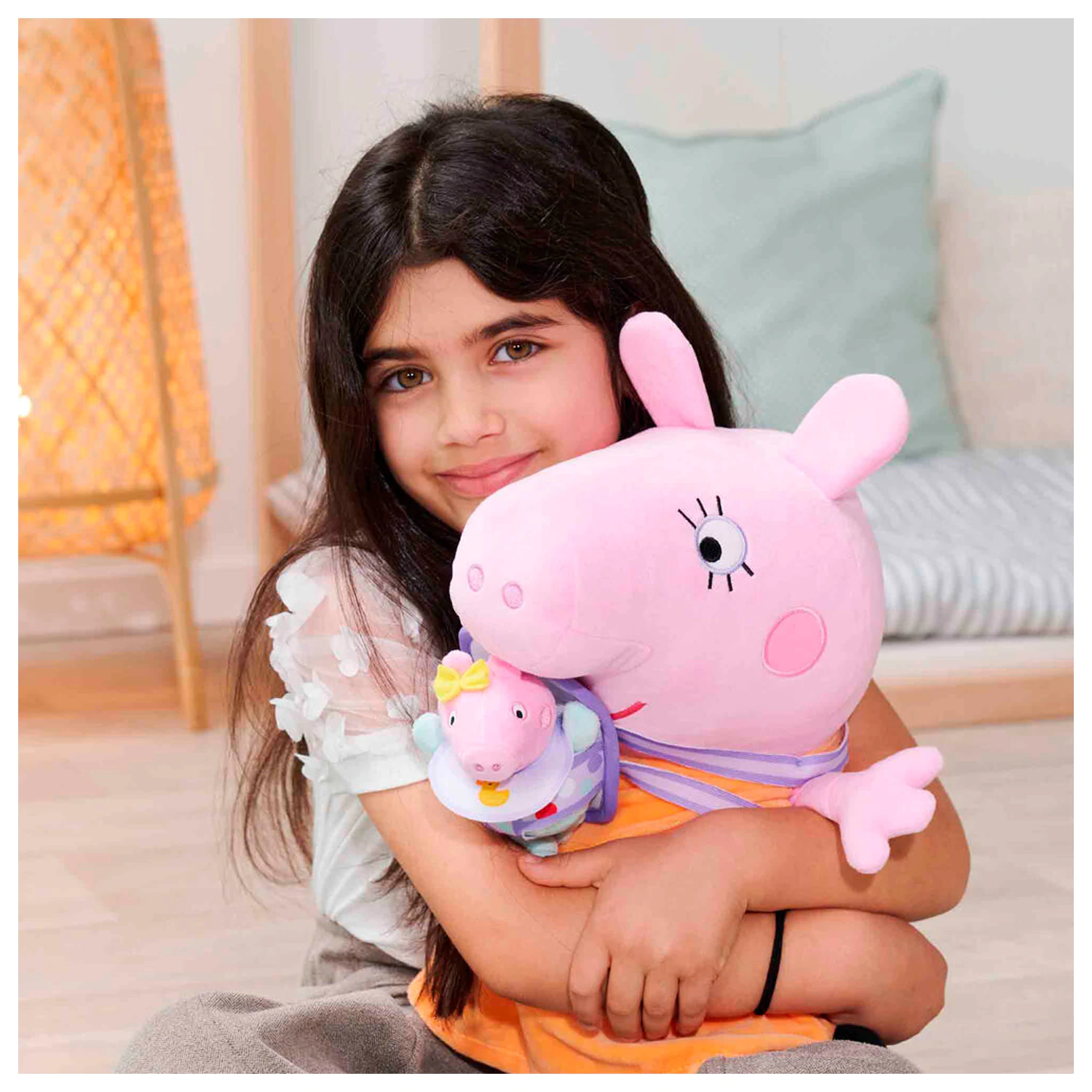Peppa Pig Mummy Pig with Evie plüss 33cm termékfotó