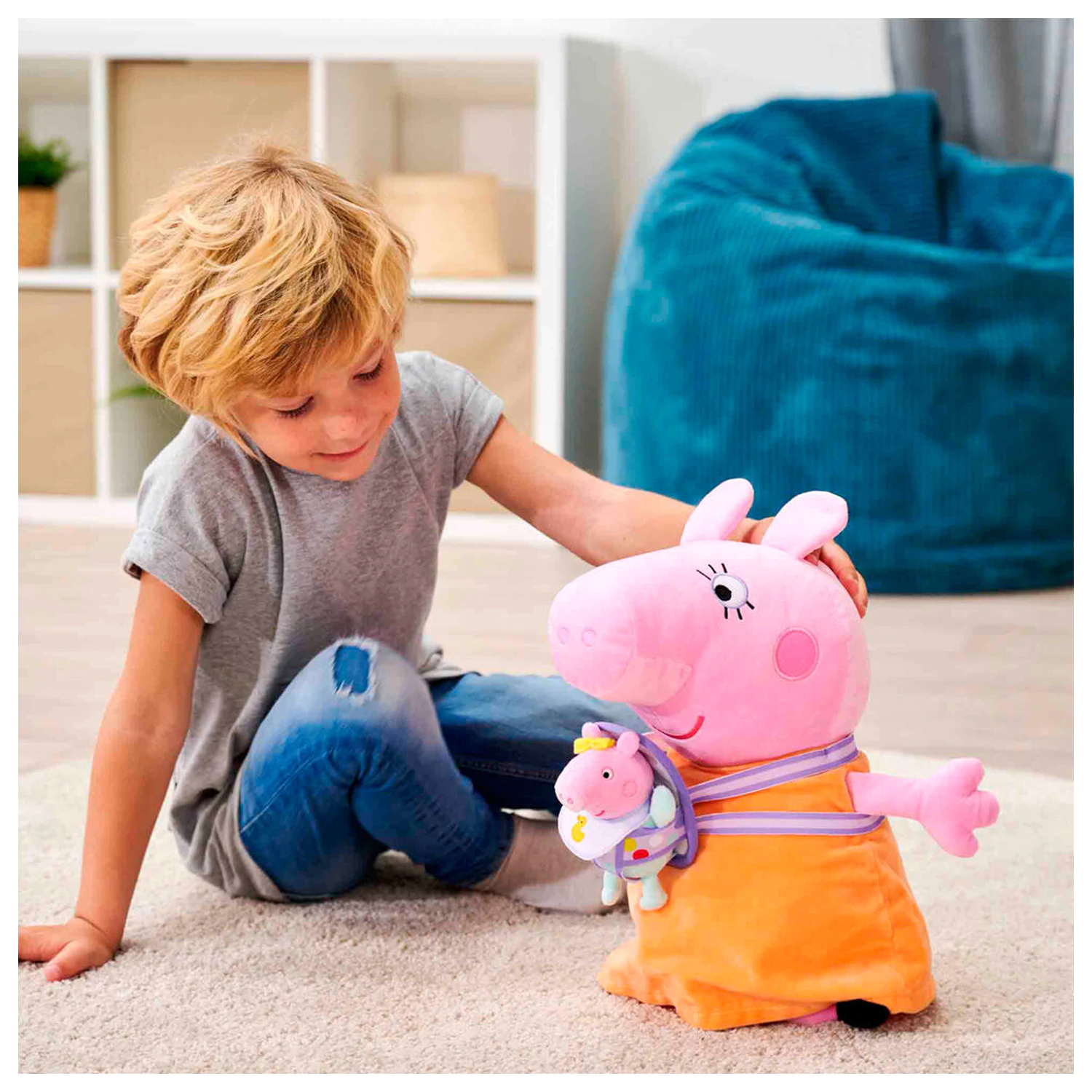 Peppa Pig Mummy Pig with Evie plüss 33cm termékfotó