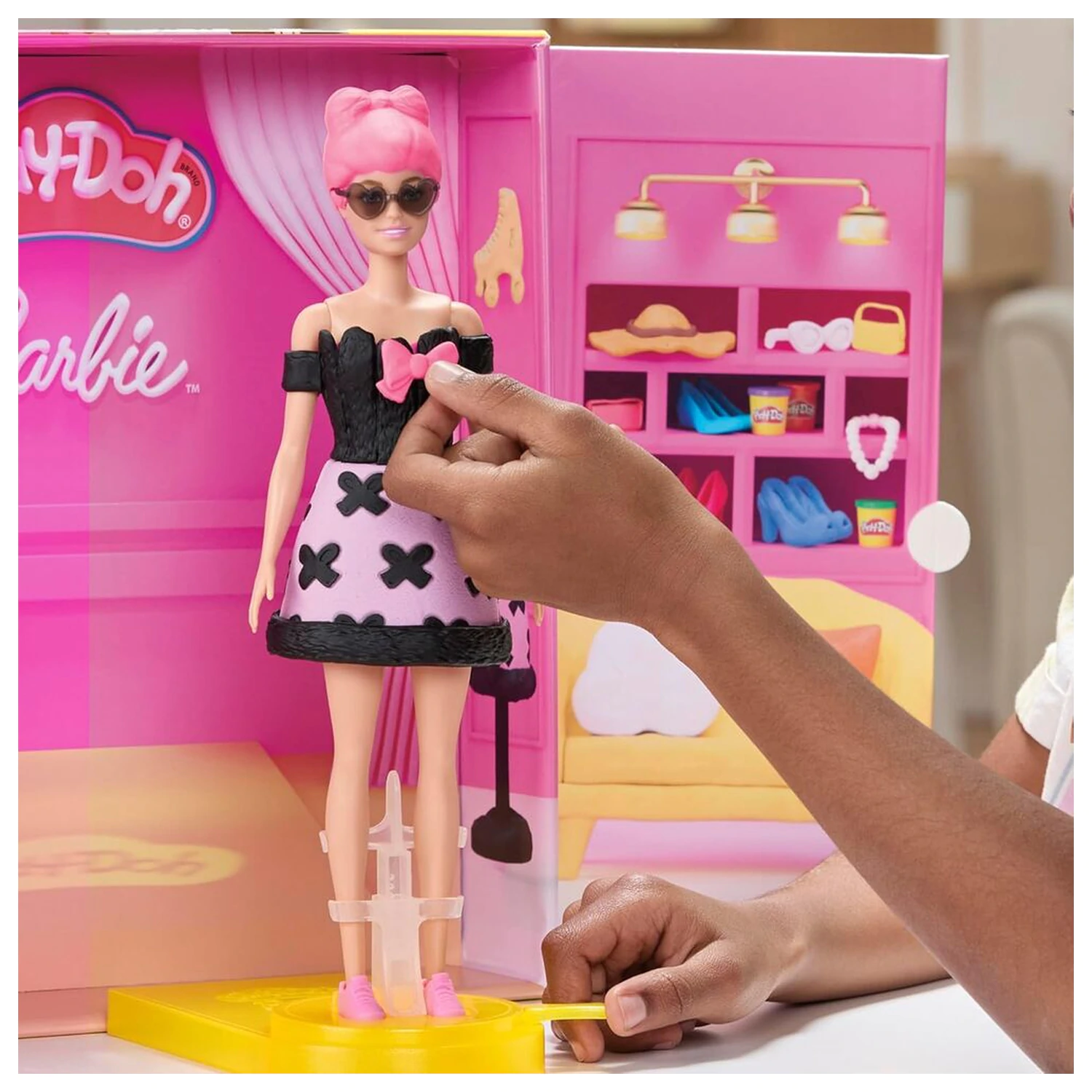 Play-Doh játék Barbie Designer Fashion show játékszett  termékfotó