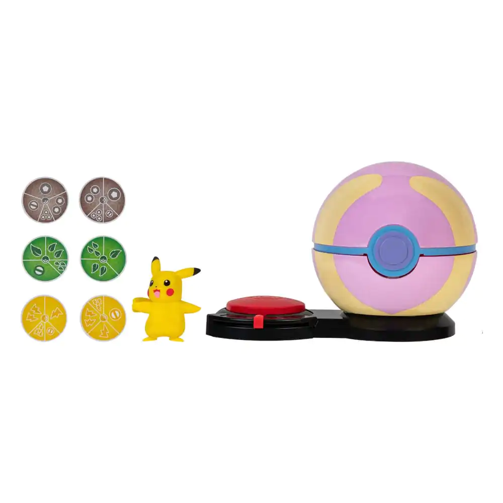 Pokémon Surprise Attack Game Pikachu (female) with Fast Ball vs. Treecko with Heal Ball termékfotó