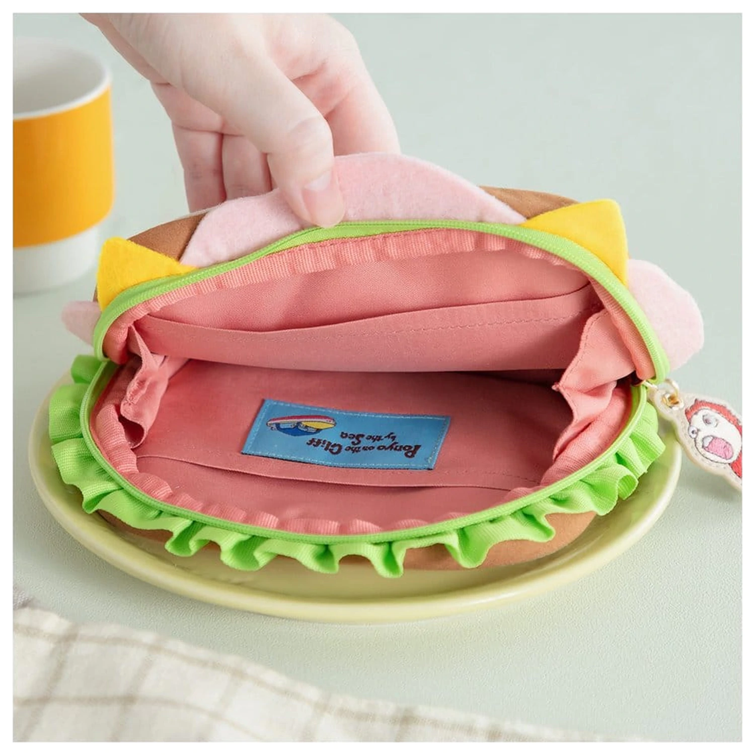 Ponyo Itadaki! uzsonnás táska termékfotó