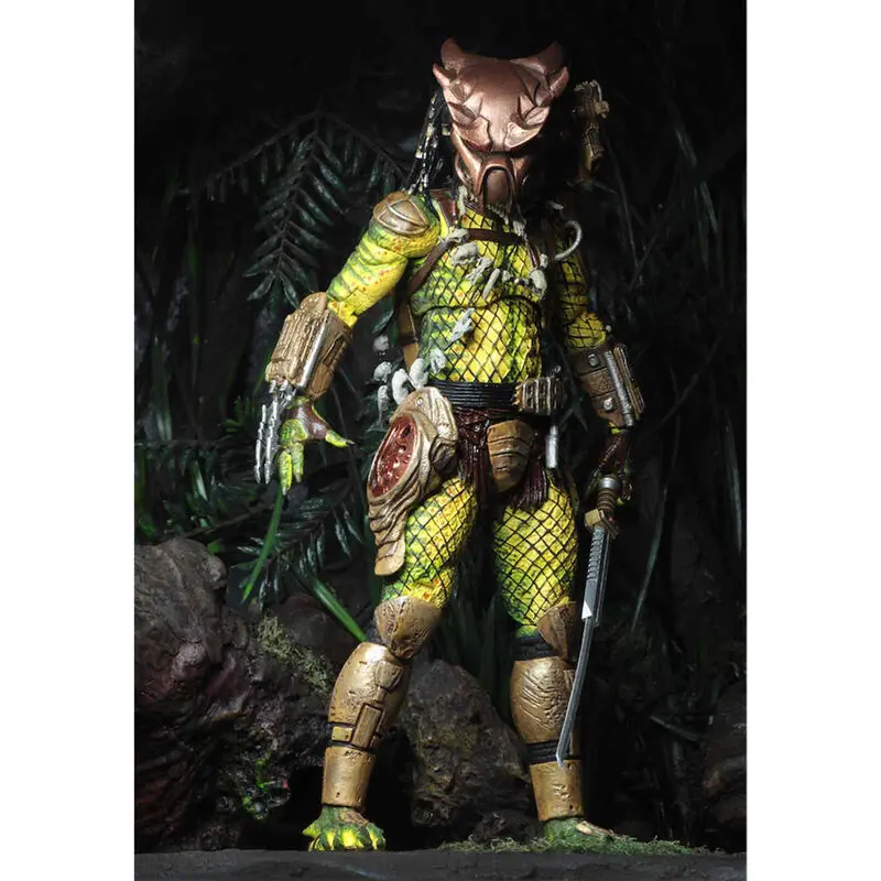 Predator 2 Ultimate Elder The Golden Angel Predator 1718 figura 21cm termékfotó
