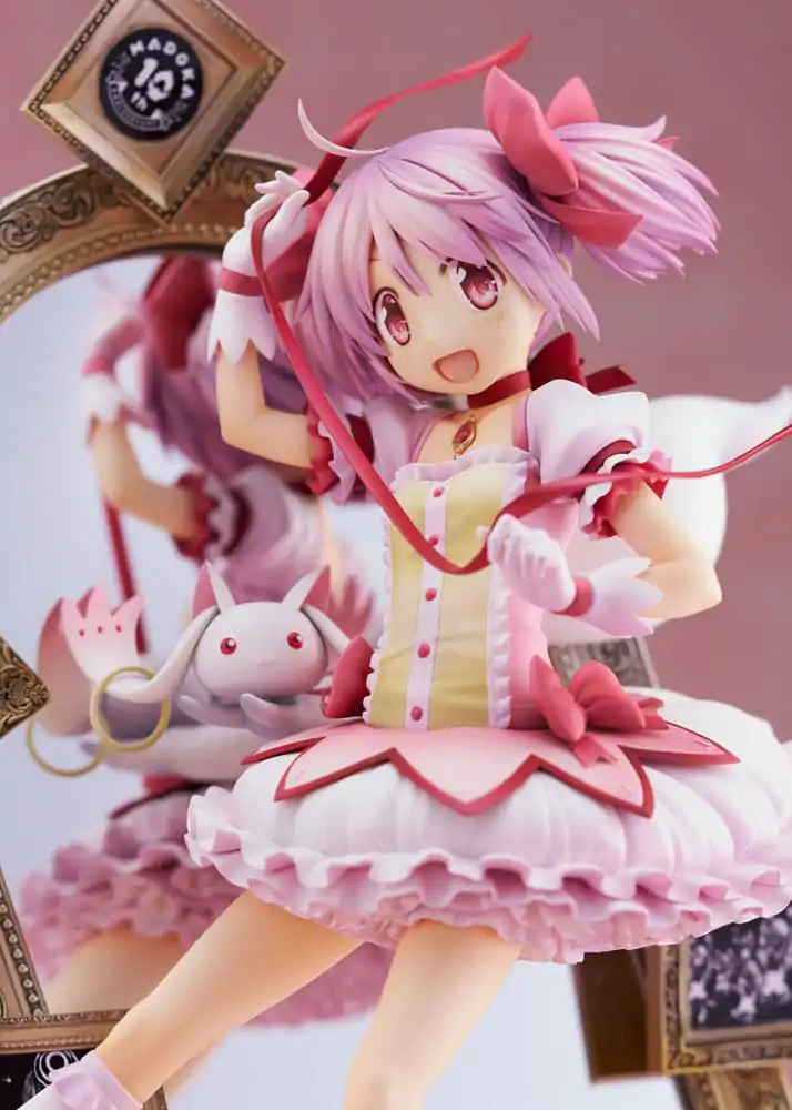 Puella Magi Madoka Magica 1/7 Madoka Kaname 10th Anniversary Ver. szobor figura 25 cm termékfotó