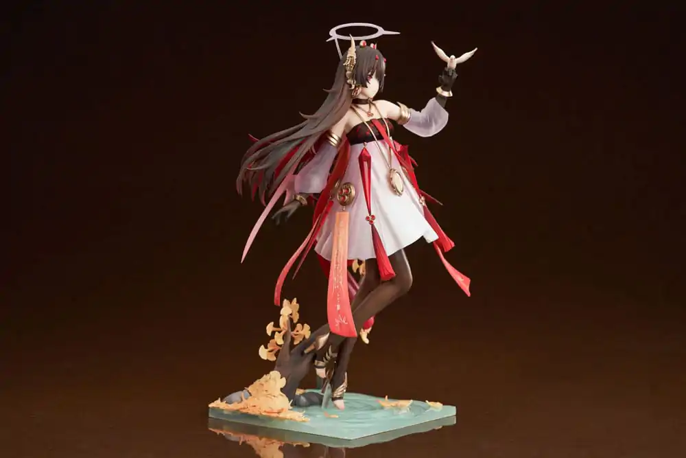 Punishing: Gray Raven 1/7 Lucia Plume Eventide Glow Ver. PVC szobor figura 25 cm termékfotó