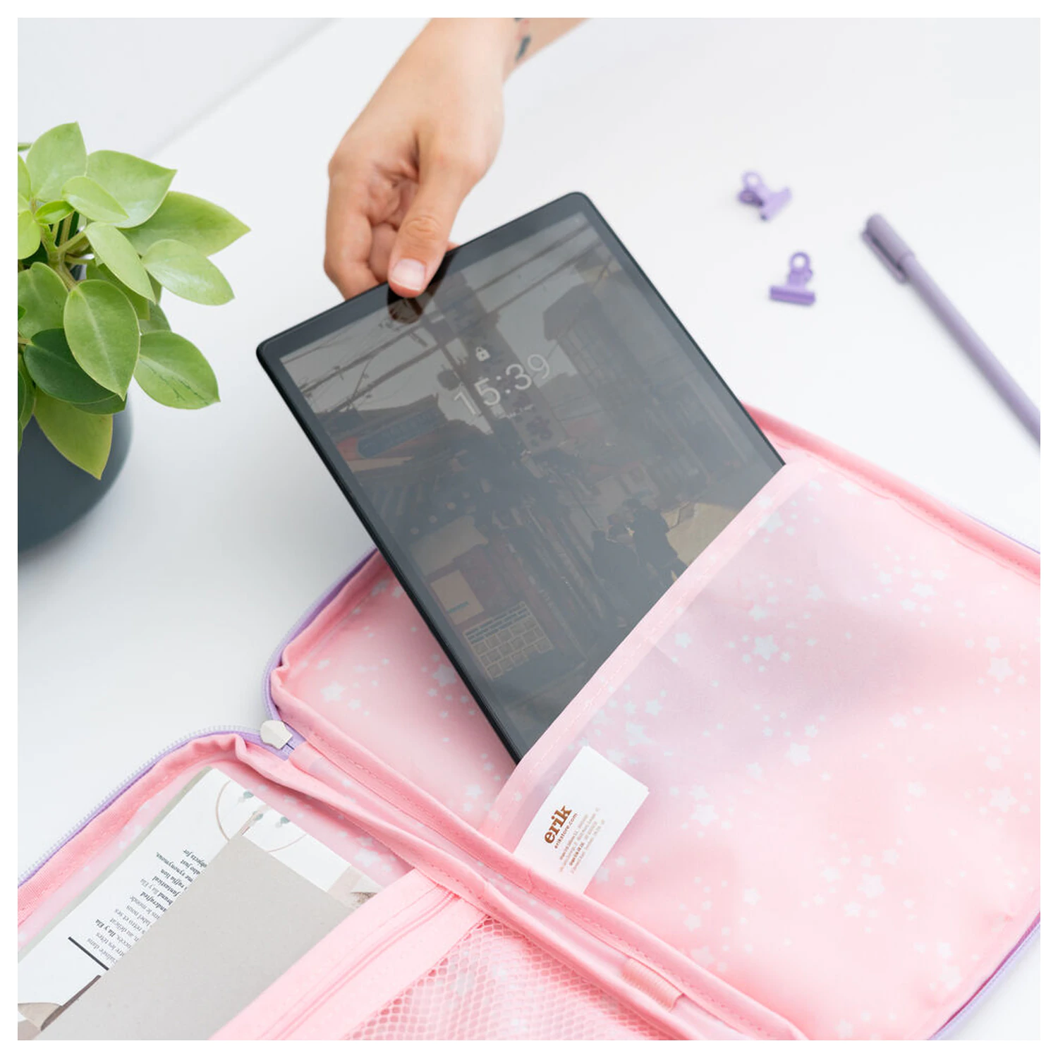 Pusheen Moments tablet tartó táska termékfotó