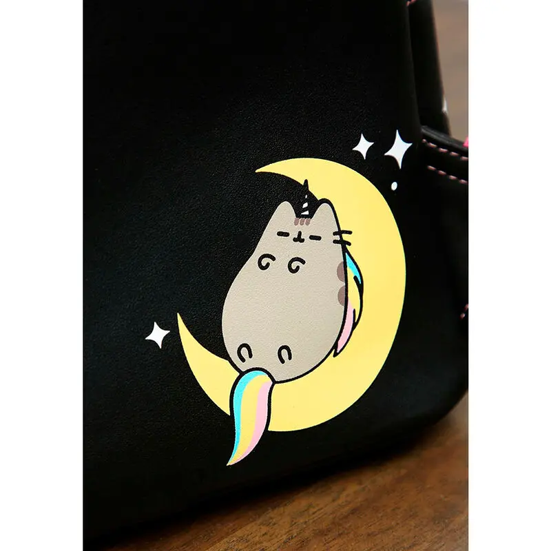 Pusheen Rainbow Unicorn táska hátizsák 26cm termékfotó