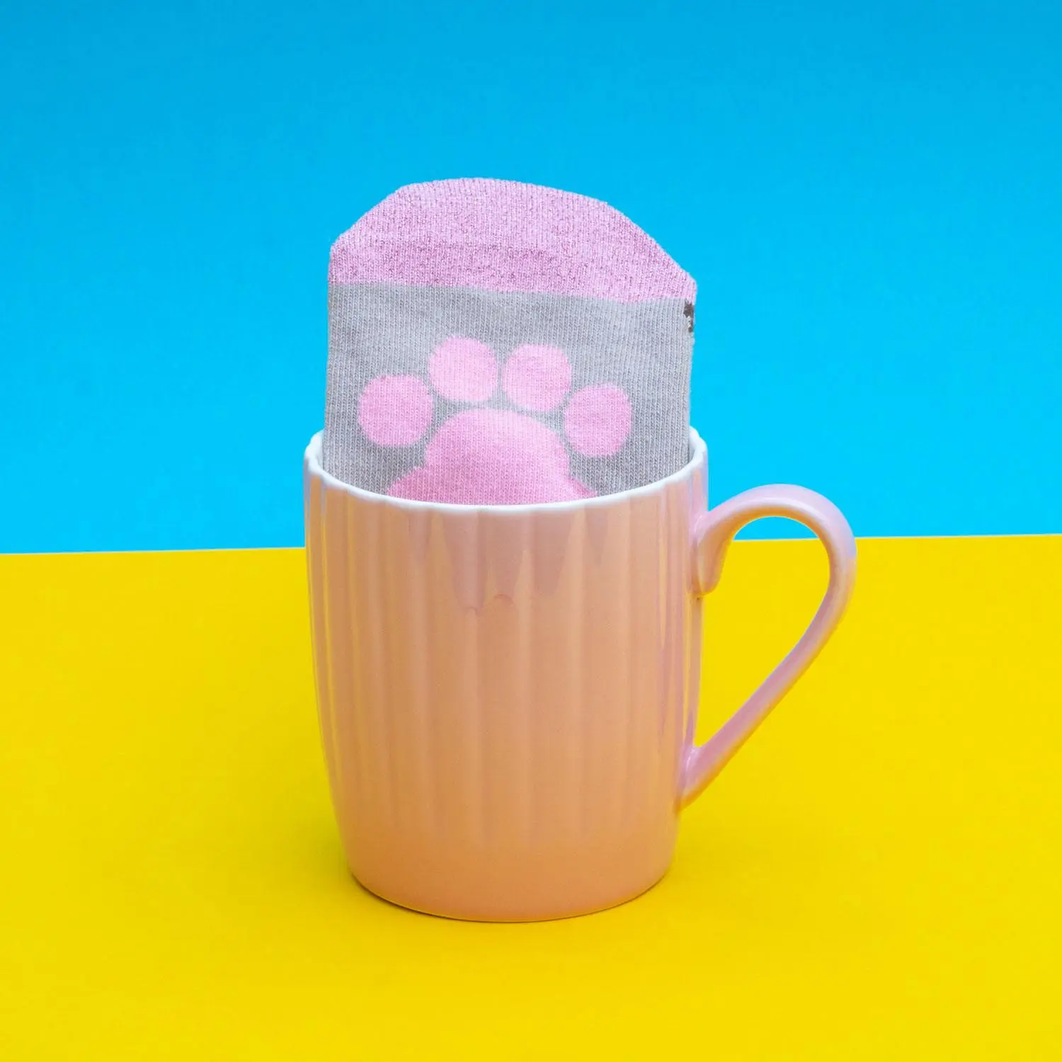 Pusheen Sock in a bögre Pink Cupcake termékfotó