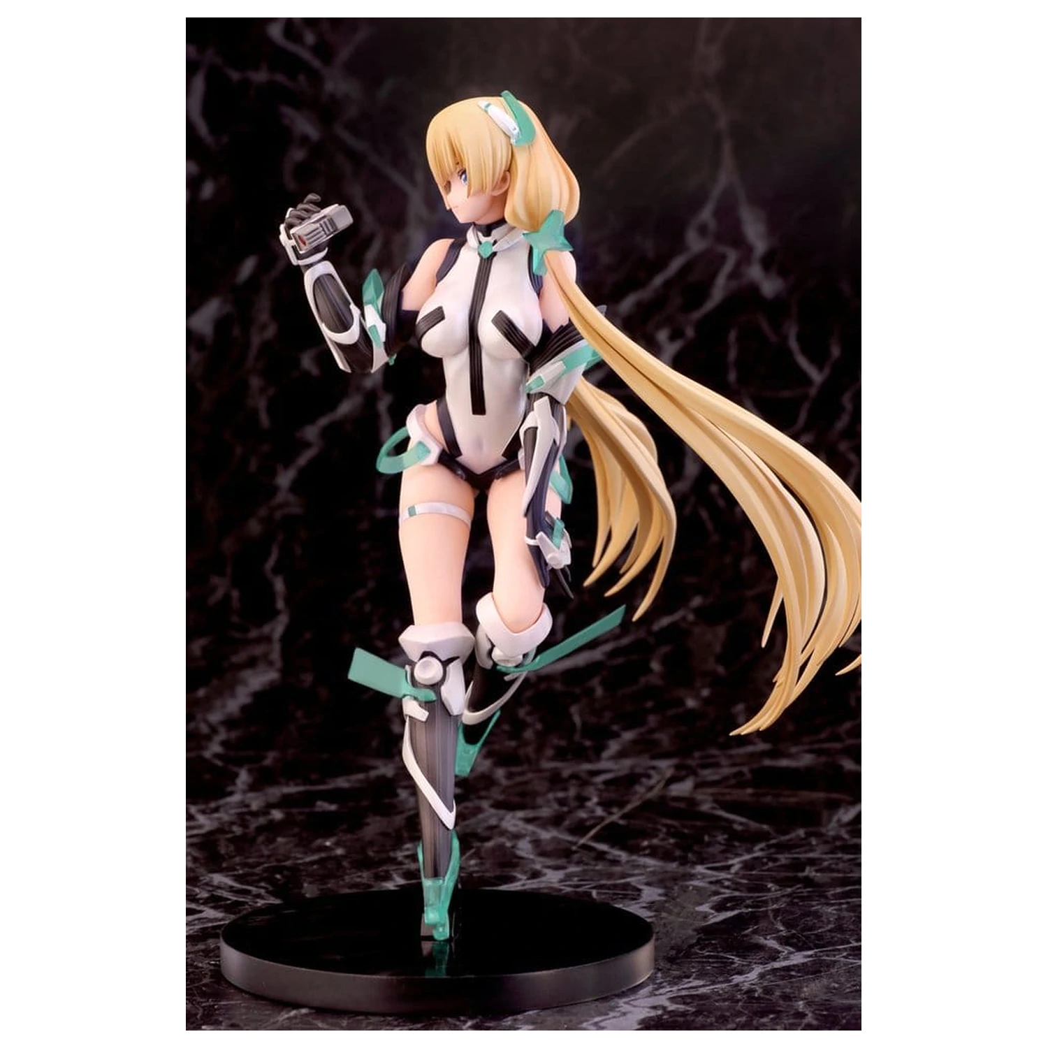 Rakuen Tsuiho - Expelled from Paradise 1/8 Angela Balzac PVC szobor figura 21 cm termékfotó