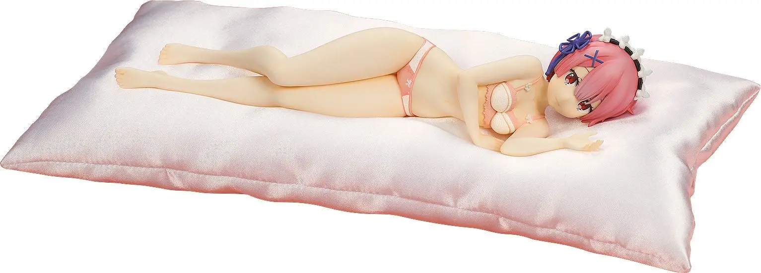 Re:ZERO -Starting Life in Another World- 1/7 Ram Sleep Sharing Pink Lingerie Ver. PVC szobor figura 23 cm termékfotó