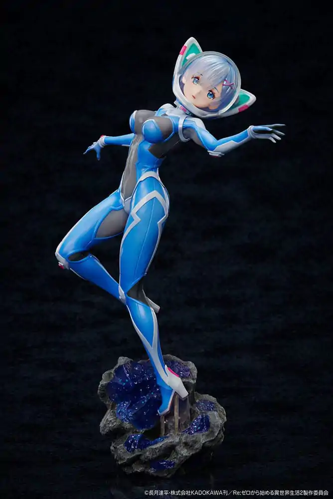 Re:Zero Starting Life in Another World PVC Statue 1/7 Rem A×A SF Space Suit 26 cm termékfotó