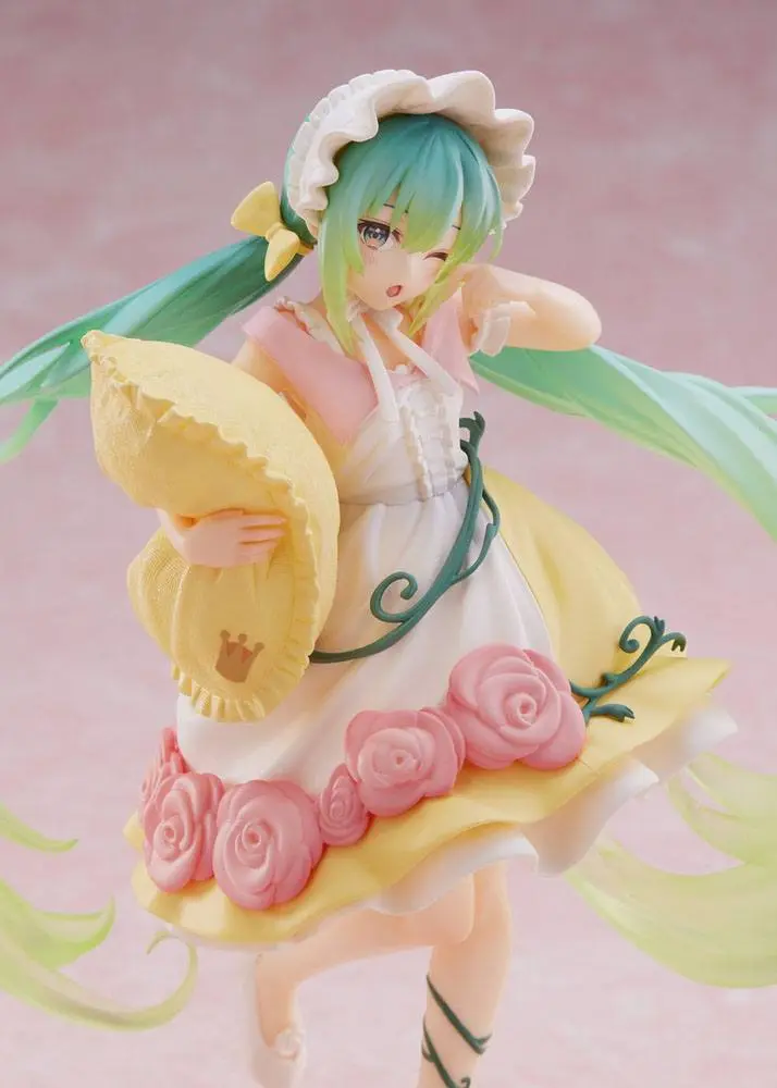 Hatsune Miku Wonderland Figure Sleeping Beauty PVC szobor figura termékfotó