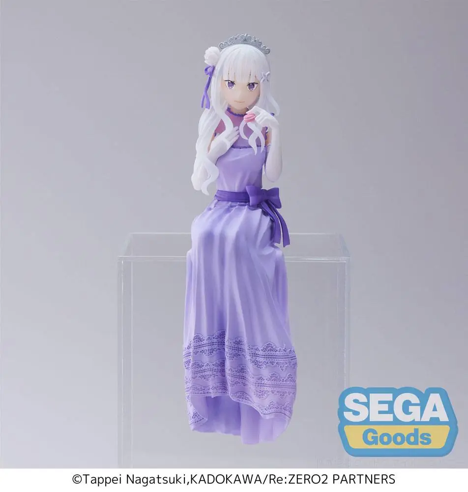 Re:Zero - Starting Life in Another World: Lost in Memories PM Perching Emilia (Dressed-Up Party) PVC szobor figura 14 cm termékfotó