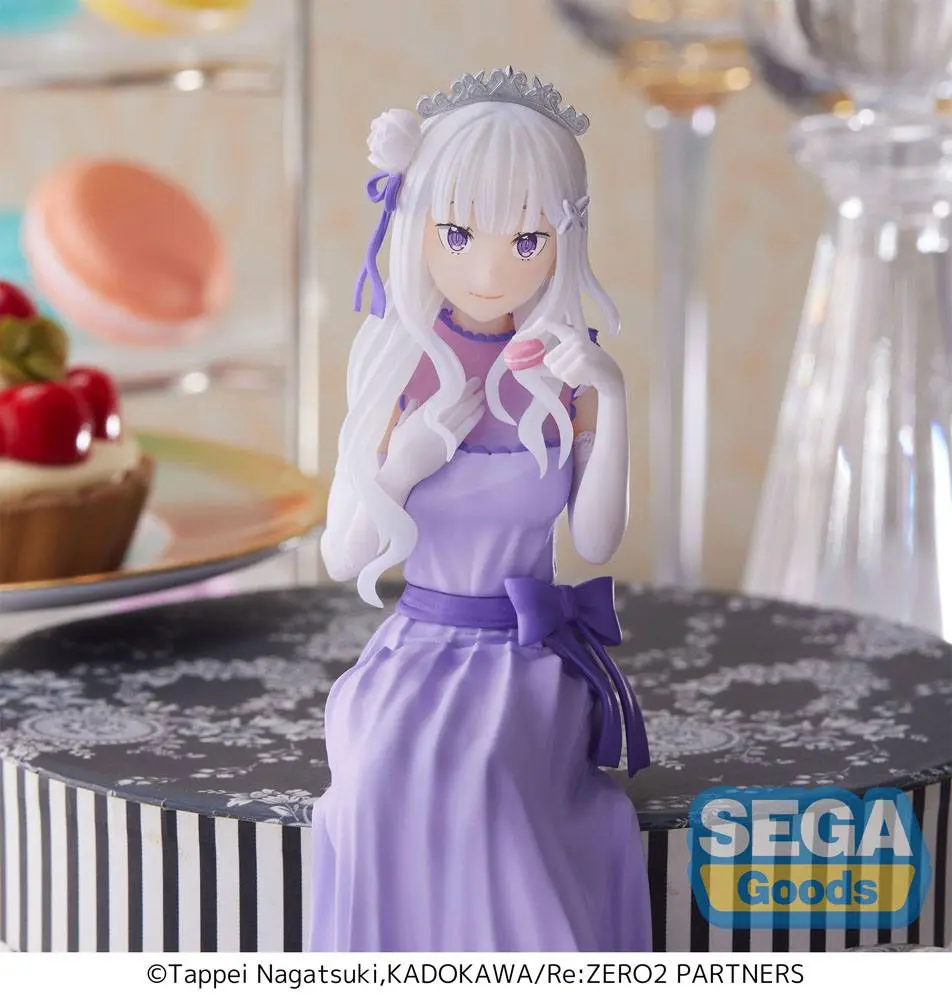 Re:Zero - Starting Life in Another World: Lost in Memories PM Perching Emilia (Dressed-Up Party) PVC szobor figura 14 cm termékfotó