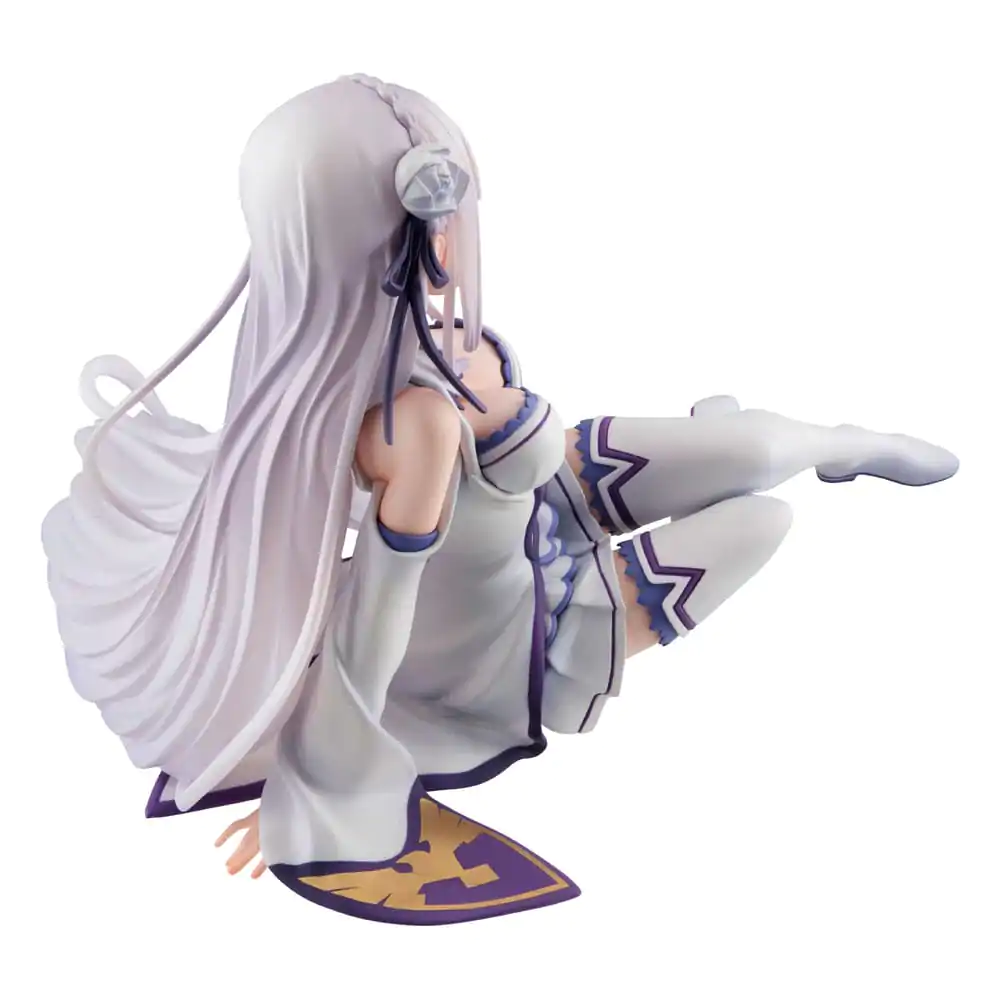 Re:ZERO Starting Life in Another World Melty Princess Emilia Palm Size PVC szobor figura 9 cm termékfotó