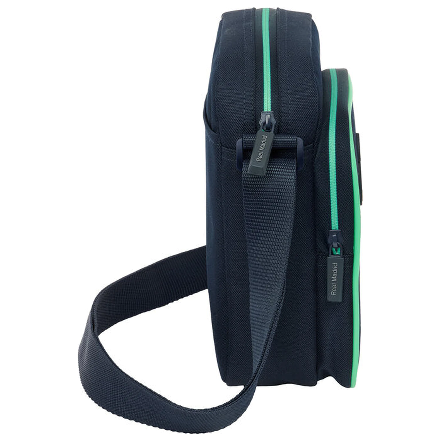 Real Madrid 2 Equipment 25/26 válltáska termékfotó