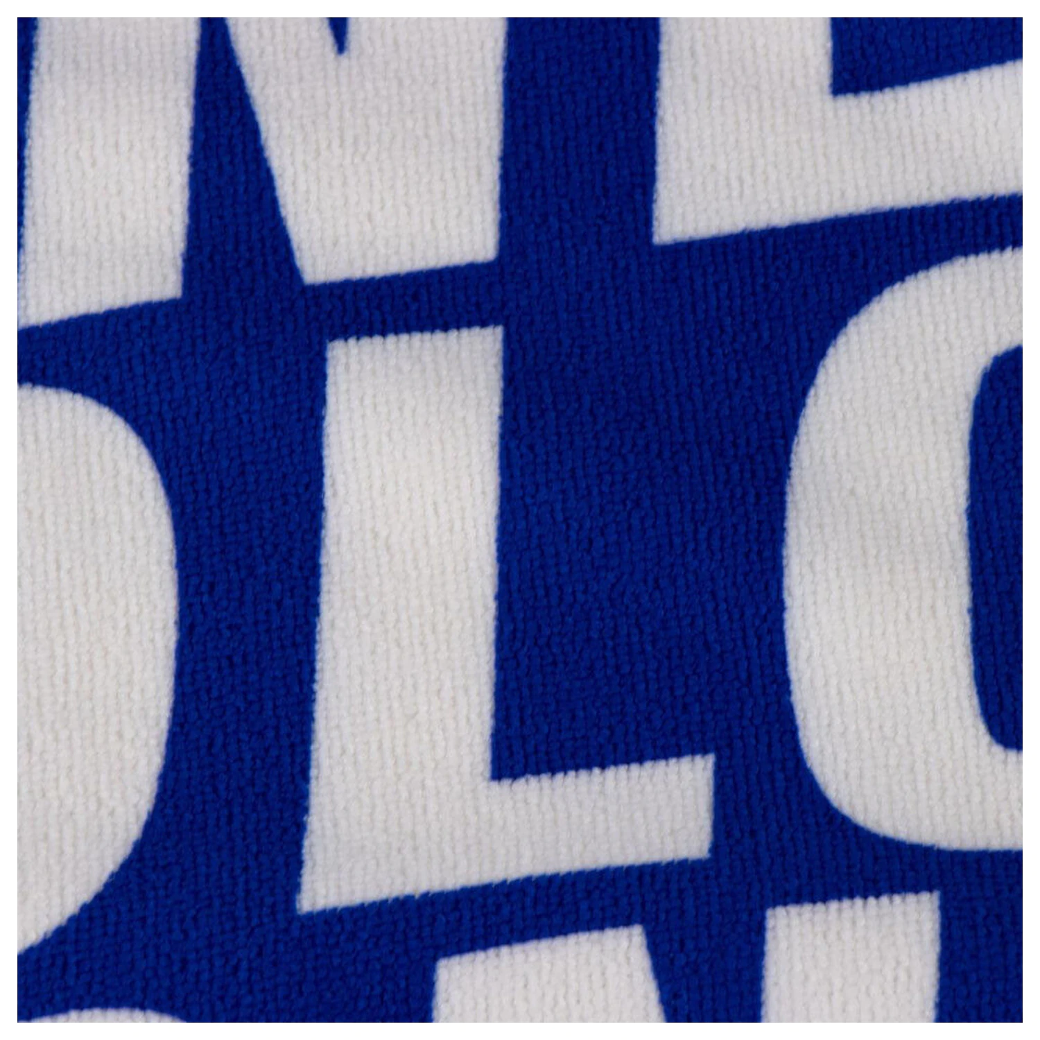 Real Madrid mikroszálas poncsó strandtörölköző termékfotó